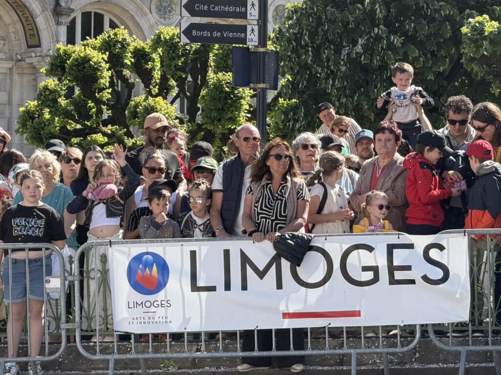 677966249_122109011715286913_3925317150607151100_n